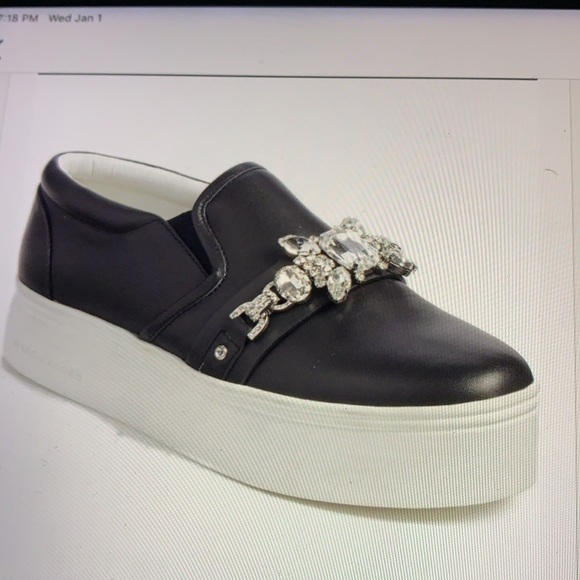 Marc Jacobs Shoes - Marc Jacobs Black Leather Embellished Flatform Sneaker 6.5